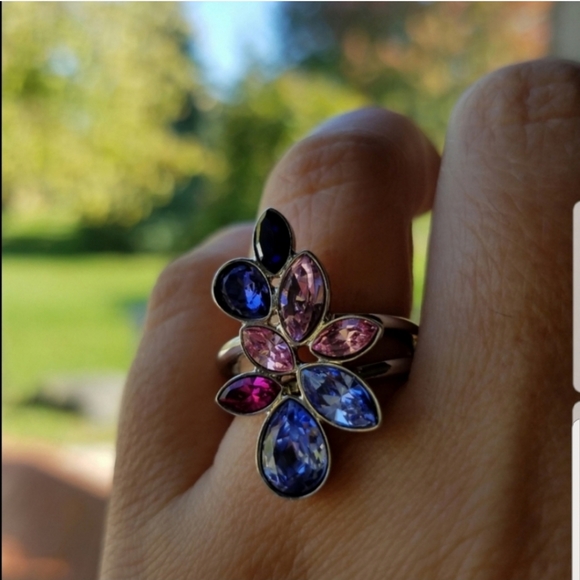 Authentic Swarovski Ring NWT - Picture 9 of 9